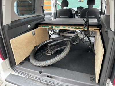 Opel Kombo camper conversion